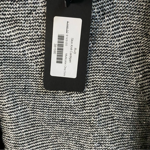 Skin White & Black Casual Cardigan - Picture 10 of 11